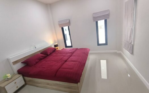 New House @Cha-am Great Location Near Golf Course! Price: 2.6 million THB 3 Bedrooms | 2 Bathrooms Fully furnished and beautifully decorated — ready to move in!