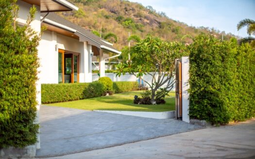 A limited-edition pool villa community offering exceptional privacy — just 13 units. For Sale 15.5 MB THB